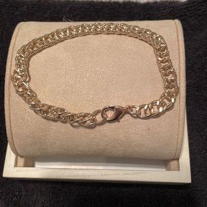 Gold colour bracelet